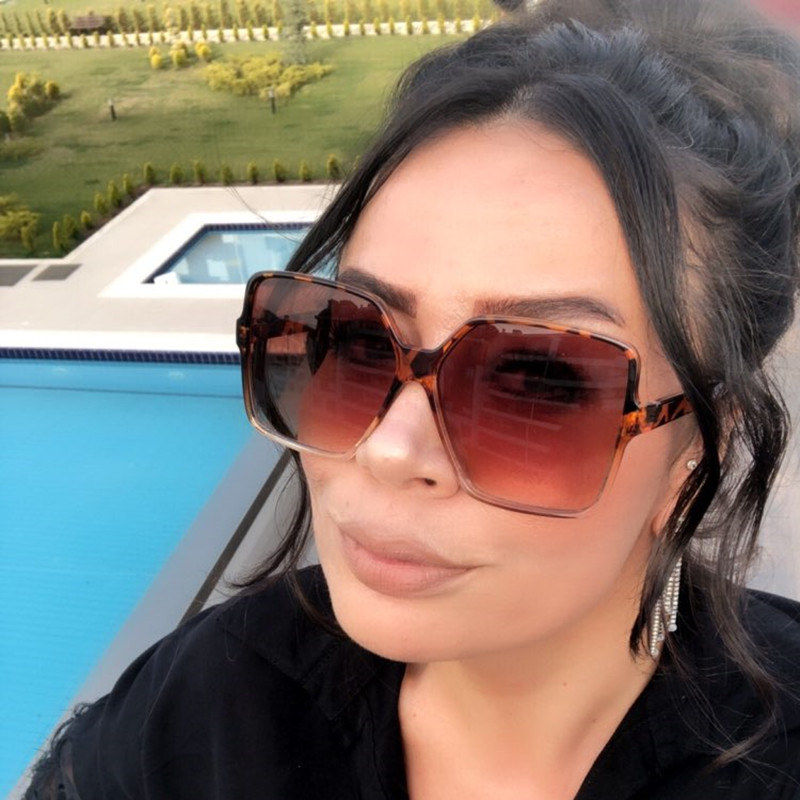 Vintage Oversize Square Sunglasses Women Luxury Brand Big Frame Sun Glasses Black Fashion Gradient Female Oculos - 2