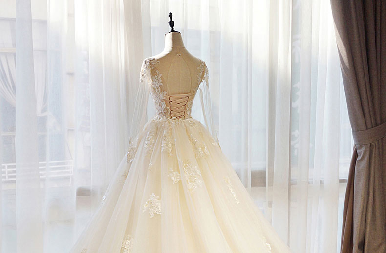 Elegant Customized Organza Wedding Dress With Detachable Train Oneck Embroidery Appliques 2in1 Bridal Gown - 6