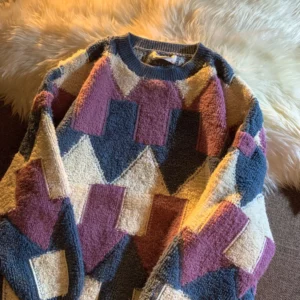 Korean Winter Vintage Round Neck Sweater Couples Trendy Arrow Design Knit - 2